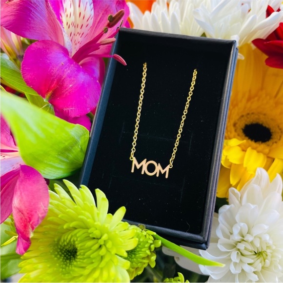 Mom Necklace Chain Gold Stainless Steel - Picture 6 of 6